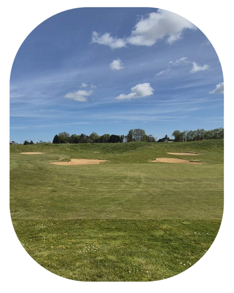 Parcours compact 9 trous Golf aux Daims
